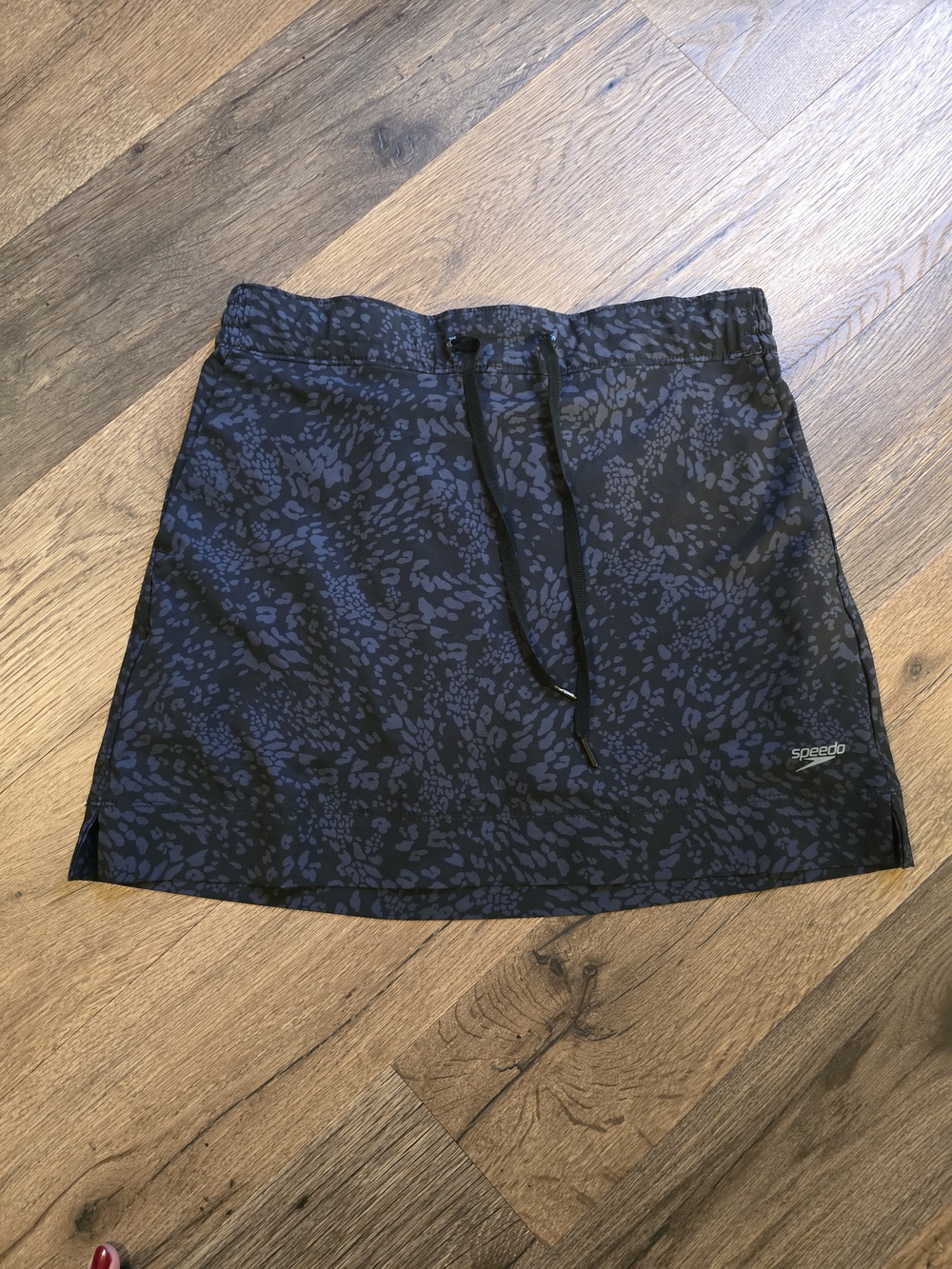 Speedo Black and Charcoal Patterned Swim Skirt